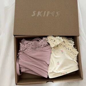 SKIMS coquette bralette Set